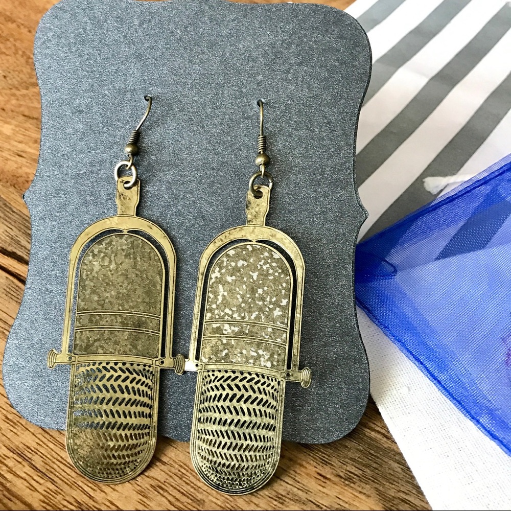 Brass Microphone Mic Earrings Retro 80's 90's - Picture 4 of 4